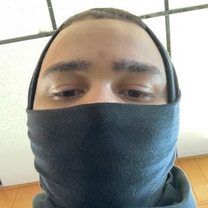 Meet your Posher, Travis